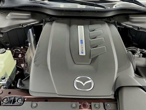 Used 2025 MAZDA CX-90 Plug-In Hybrid w/Premium Sport image 28