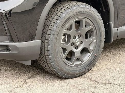 New 2025 Honda Pilot TrailSport image 17