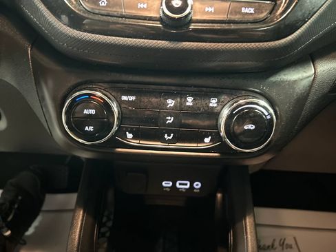 Used 2023 Chevrolet TrailBlazer LT w/ Convenience Package AWD/4WD image 17
