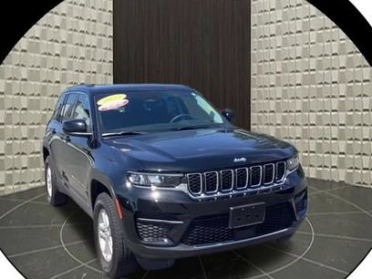 Certified 2023 Jeep Grand Cherokee Laredo