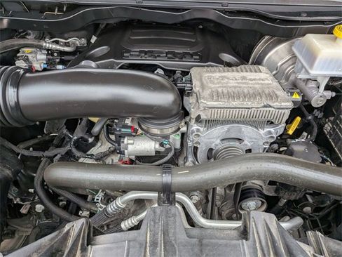 Certified 2024 RAM 1500 Laramie image 30