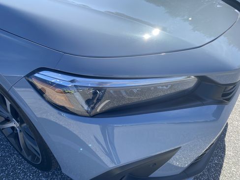 Used 2024 Honda Civic Touring image 16