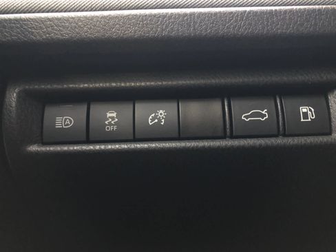 Certified 2025 Toyota Camry LE image 11