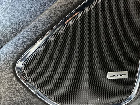 Used 2018 GMC Yukon SLT w/ Open Road Package image 24