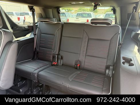 New 2026 GMC Yukon AT4 Ultimate w/ LPO, Floor Liner Package AWD/4WD image 26