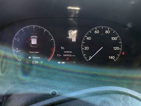 Used 2024 Honda HR-V LX image 11