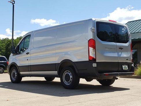 Used 2015 Ford Transit 150 130 Low Roof image 3