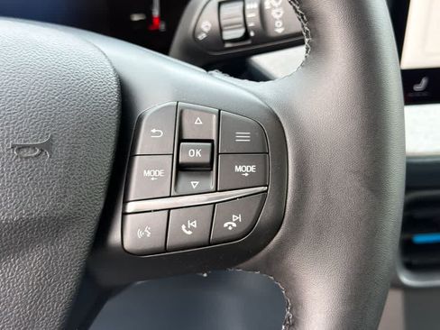New 2026 Ford Maverick XLT w/ XLT Luxury Package FWD image 23