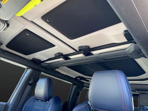 New 2025 Ford Bronco Raptor image 7