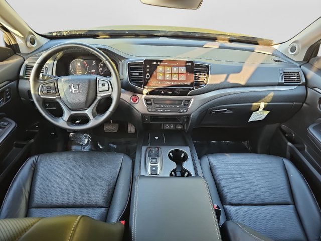 Used 2025 Honda Ridgeline RTL image 11