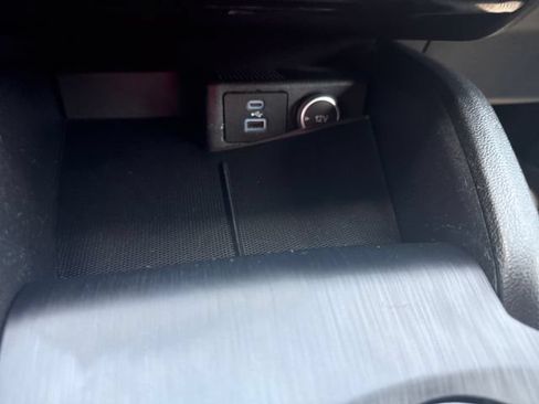 Used 2021 Ford Escape SEL AWD/4WD image 30