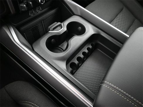 New 2026 RAM 1500 4x4 Crew Cab image 24