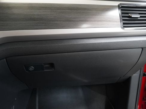 Used 2021 Volkswagen Atlas SEL AWD/4WD image 39