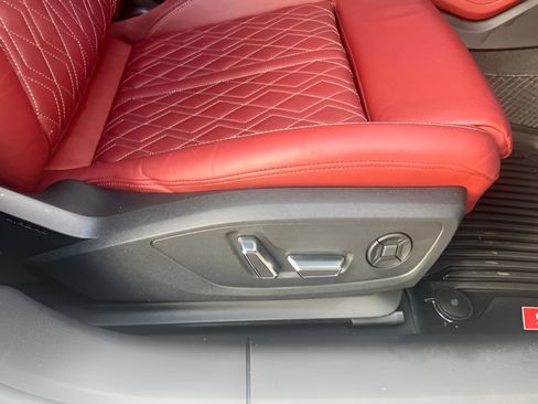 Used 2022 Audi S6 Premium Plus image 27