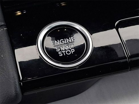 Certified 2025 Lincoln Navigator L Reserve w/ Jet Appearance Package image 19