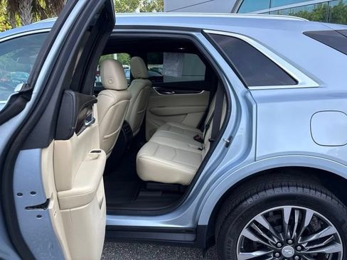 Used 2017 Cadillac XT5 Premium Luxury FWD image 26