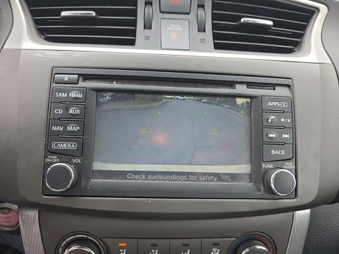 Used 2014 Nissan Sentra SR w/ SR Driver Package FWD image 19