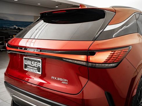 Certified 2024 Lexus RX 350 image 17