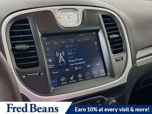 Used 2022 Chrysler 300 Touring L w/ Popular Equipment Group image 18