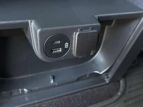 Used 2021 Ford F150 XLT w/ Equipment Group 301A Mid image 23