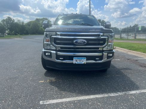 Used 2021 Ford F350 Lariat w/ Lariat Ultimate Package AWD/4WD image 2