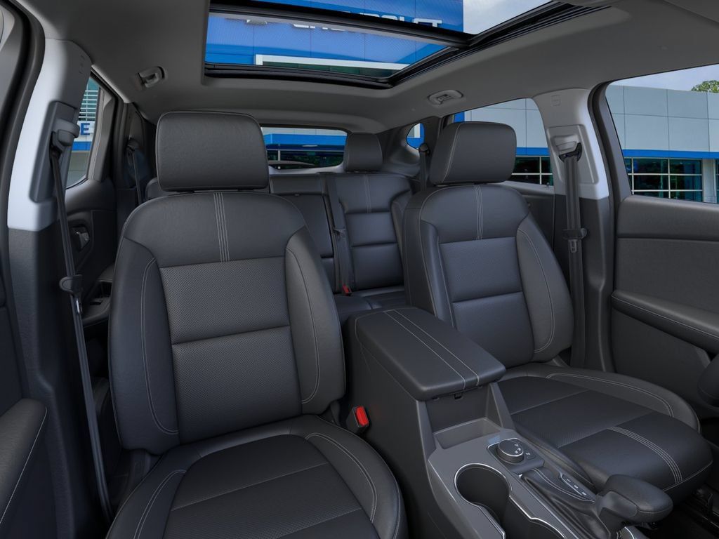 New 2026 Chevrolet Blazer LT w/ Midnight/Sport Edition FWD image 16