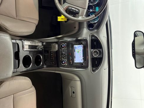 Used 2017 Buick Enclave Premium FWD image 24