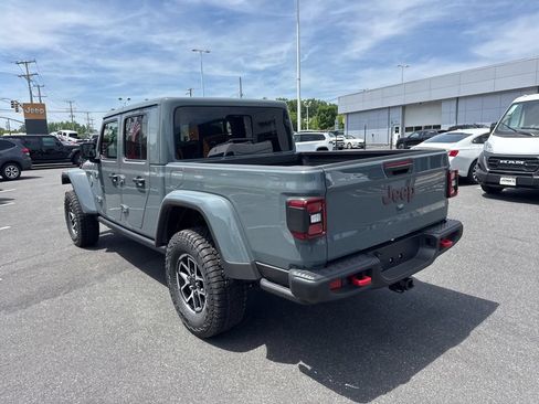 New 2026 Jeep Gladiator Rubicon w/ Steel Power Dome Hood Package AWD/4WD image 7