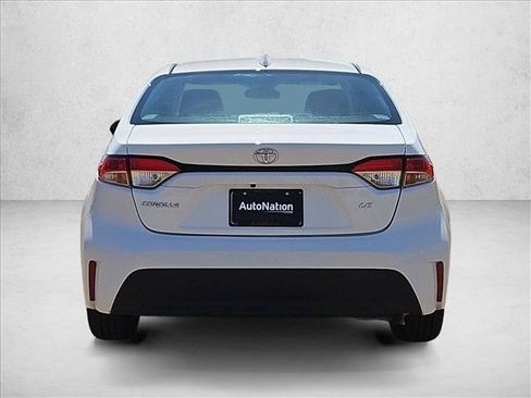 Used 2024 Toyota Corolla LE FWD image 13