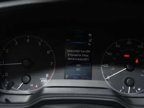 Used 2025 Toyota Corolla SE image 13