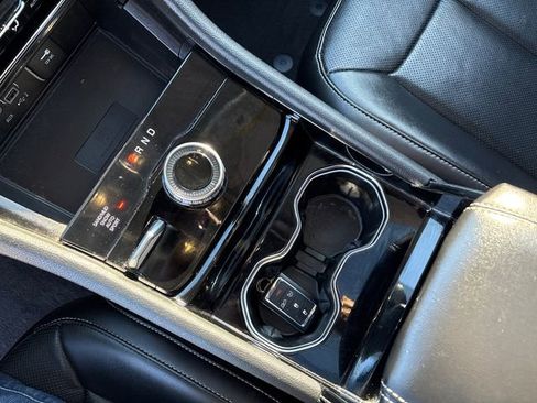 Used 2023 Jeep Grand Cherokee L Limited w/ Luxury Tech Group II image 32