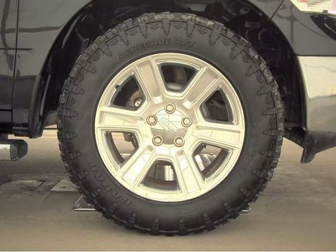 Used 2018 RAM 1500 Lone Star AWD/4WD image 21