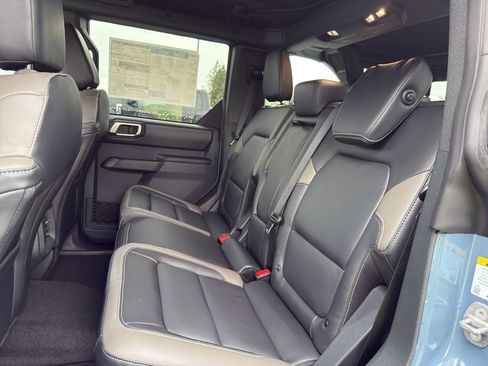 New 2025 Ford Bronco Outer Banks image 24