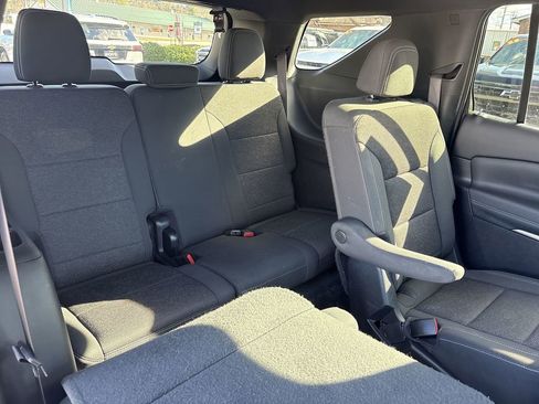 Certified 2024 Chevrolet Traverse LT image 28