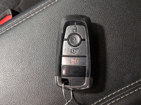 Used 2025 Ford Escape Active image 35