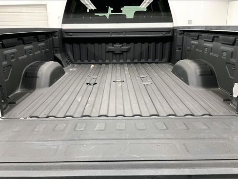 Used 2024 Chevrolet Silverado 3500 LTZ AWD/4WD image 64