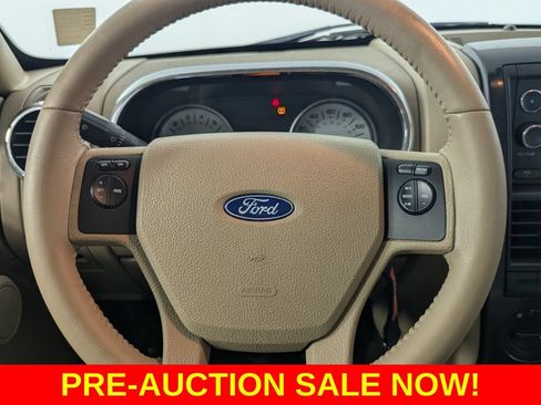 Used 2008 Ford Explorer Sport Trac XLT RWD image 14