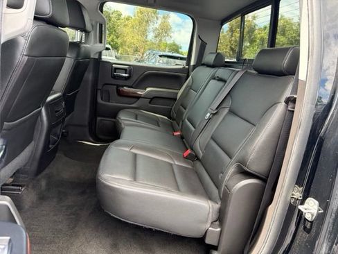Used 2018 GMC Sierra 1500 SLT w/ SLT Premium Package AWD/4WD image 15