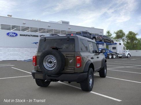 New 2025 Ford Bronco 4-Door image 8