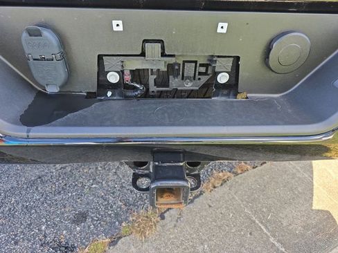 Used 2023 Chevrolet Silverado 1500 RST w/ Z71 Off-Road Package image 18