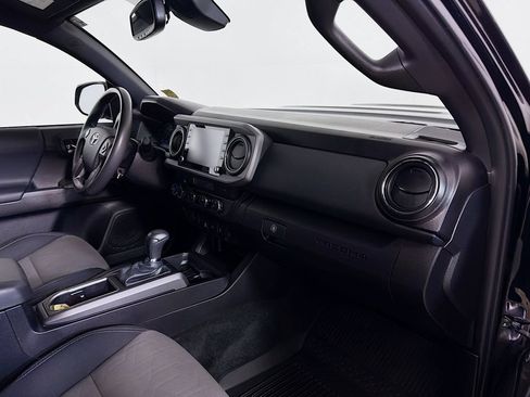 Certified 2023 Toyota Tacoma TRD Sport AWD/4WD image 24