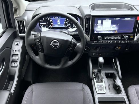 New 2026 Nissan Frontier SV w/ SV Convenience Package image 12