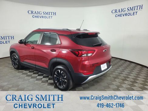 Used 2021 Chevrolet TrailBlazer LT w/ Convenience Package image 3