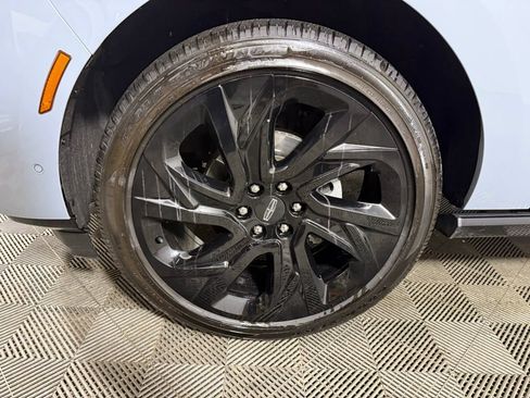 Certified 2025 Lincoln Navigator Reserve image 9