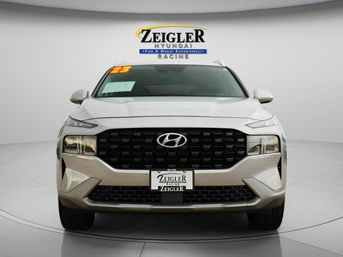Certified 2023 Hyundai Santa Fe SEL image 2