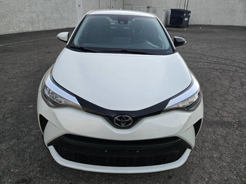 Used 2021 Toyota C-HR LE image 6