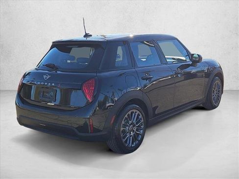 New 2026 MINI Cooper S image 2