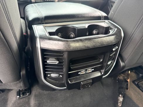 Used 2019 RAM 1500 Big Horn AWD/4WD image 25