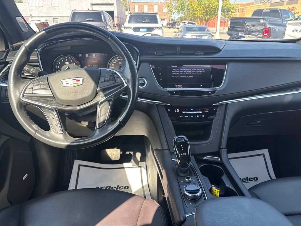Used 2022 Cadillac XT5 Premium Luxury w/ Technology Package AWD/4WD image 38
