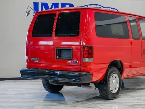 Used 2012 Ford E-250 and Econoline 250 RWD image 12